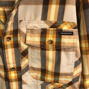 Oakley Shirts - Oakley yellow flannel size medium Oakley Shirts - Oakley yellow flannel size medium